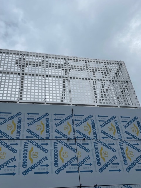 Alucobond facade panel installation